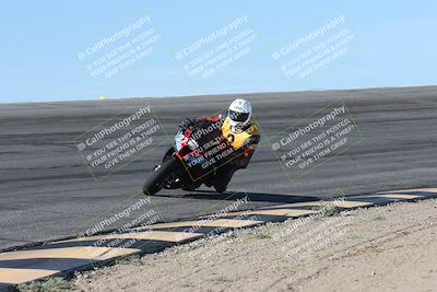 media/Oct-26-2025-Race Pace (Sun) [[c1447ca738]]/Non Verified (1st 20 Minutes of every Hour)/1-Bowl (915am)/